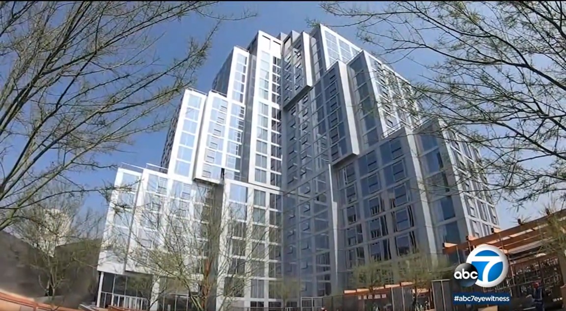 Exterior Photo of Conrad Los Angeles Hotel